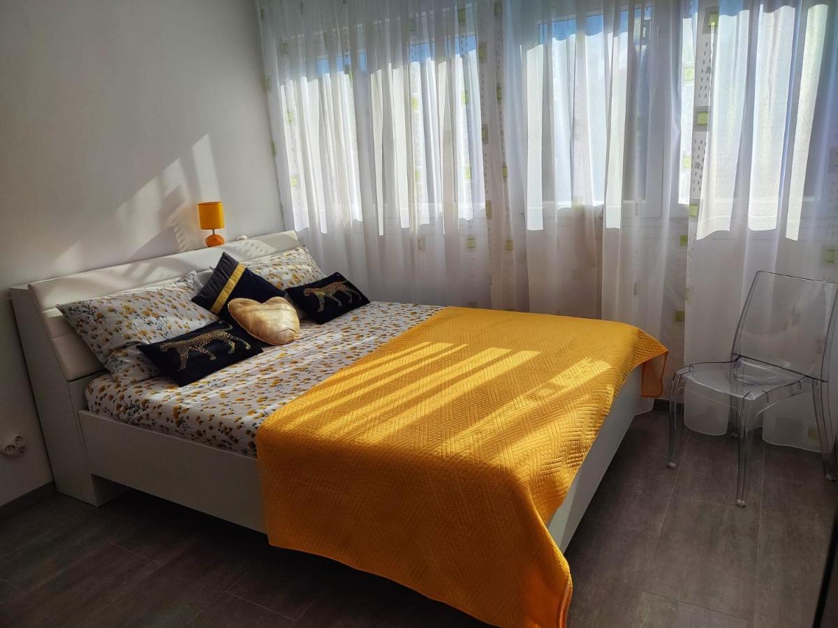 Apartment Siesta Split Bagian luar foto
